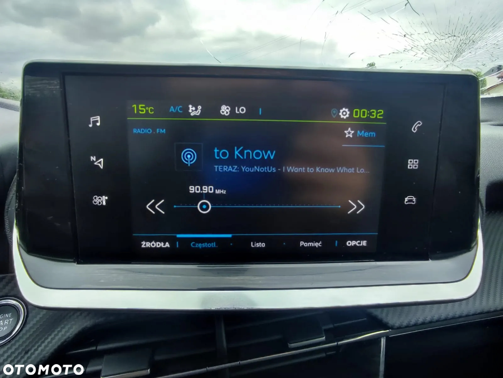Peugeot 208 e-208 46.3kWh Style - 14