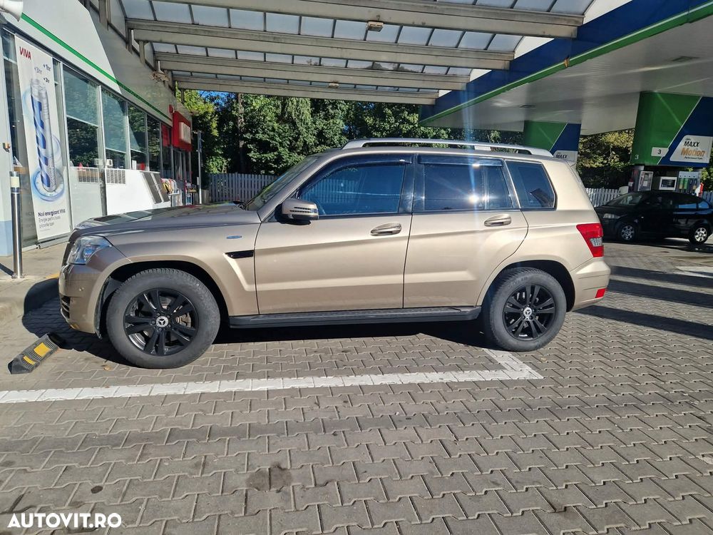 Mercedes-Benz GLK - 2