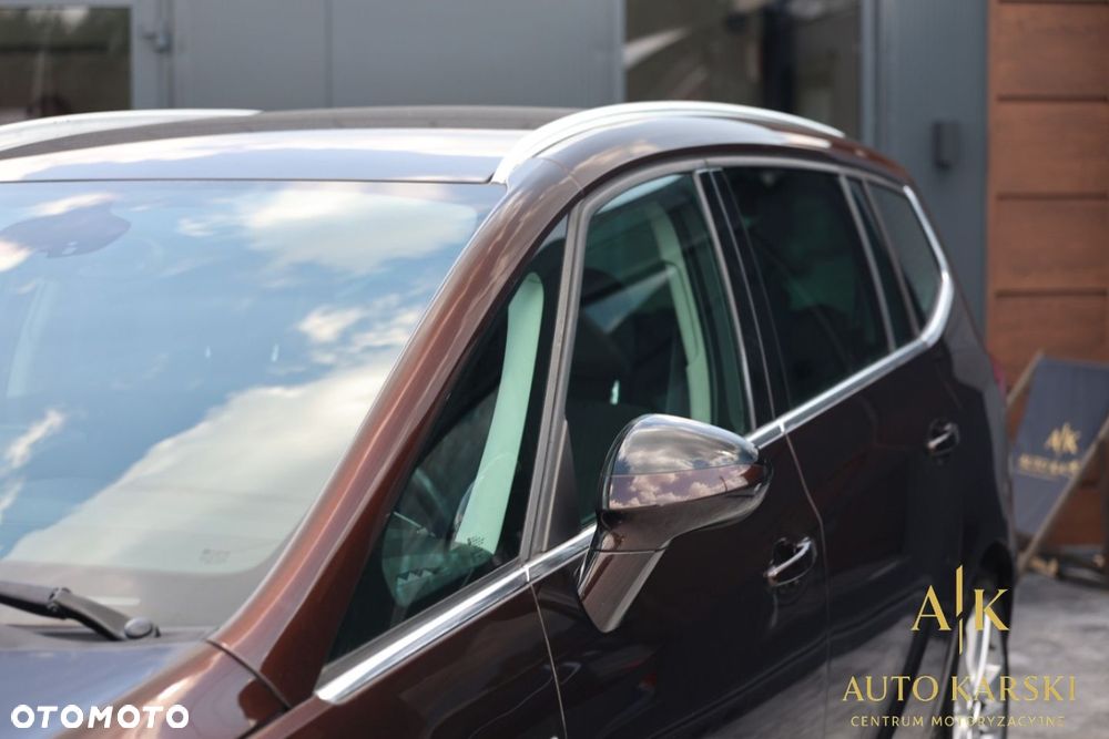 Opel Zafira - 12