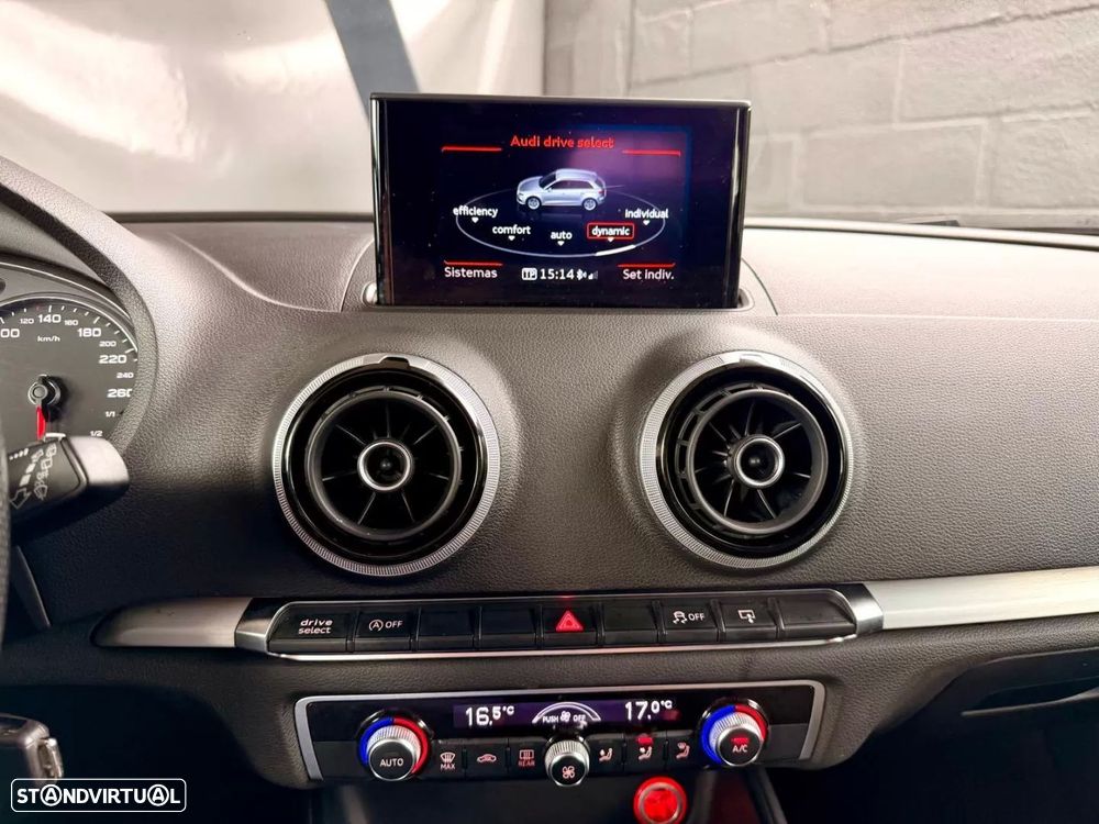 Audi A3 Sportback 1.6 TDI S-line S tronic — fotografia 15