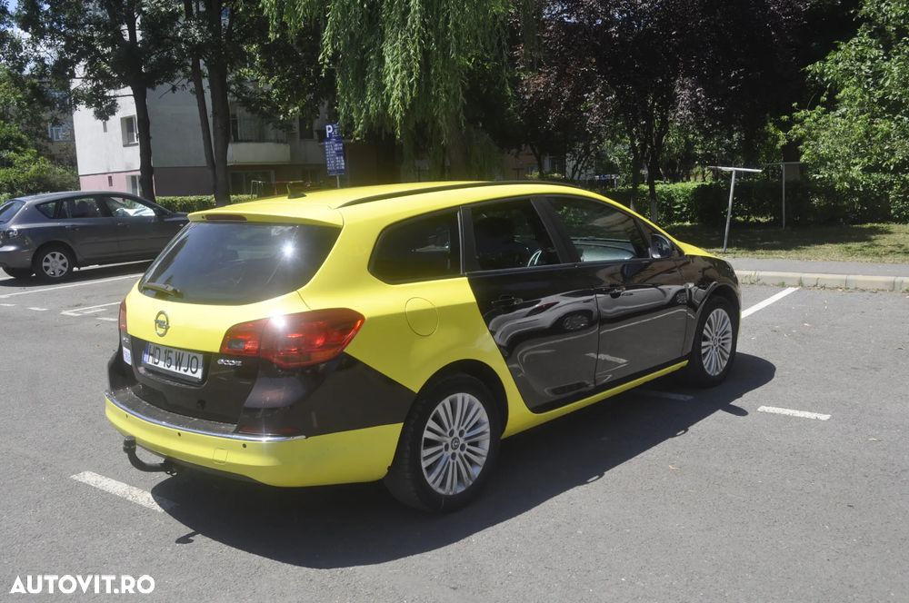 Opel Astra 1.6 CDTI DPF ecoFLEX Start/Stop Exklusiv - 3