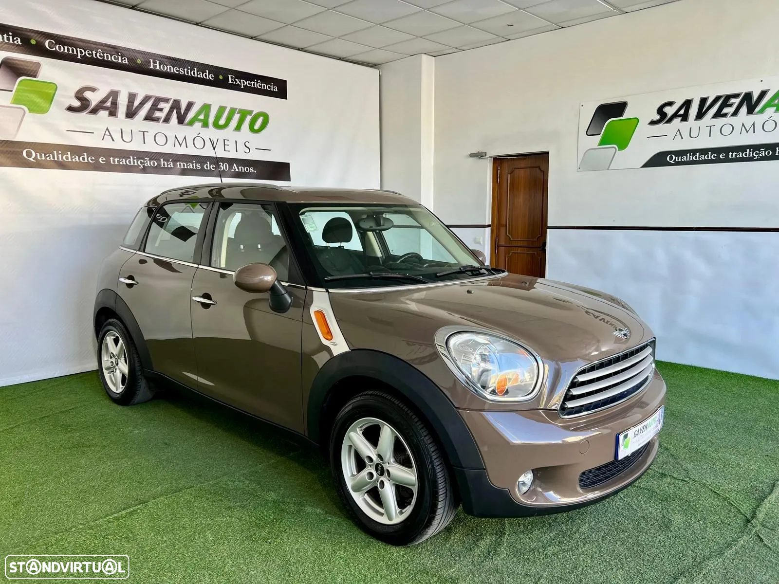 MINI Countryman Cooper D Auto - 3