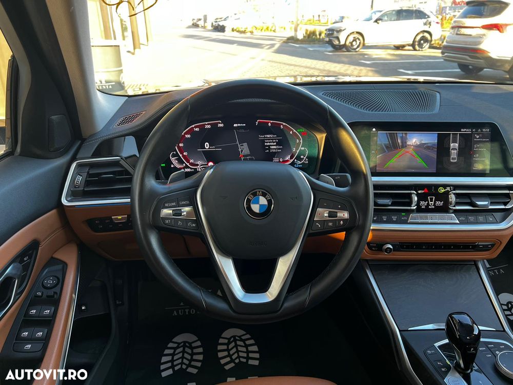 BMW Seria 3 330e Aut. Luxury Line - 15