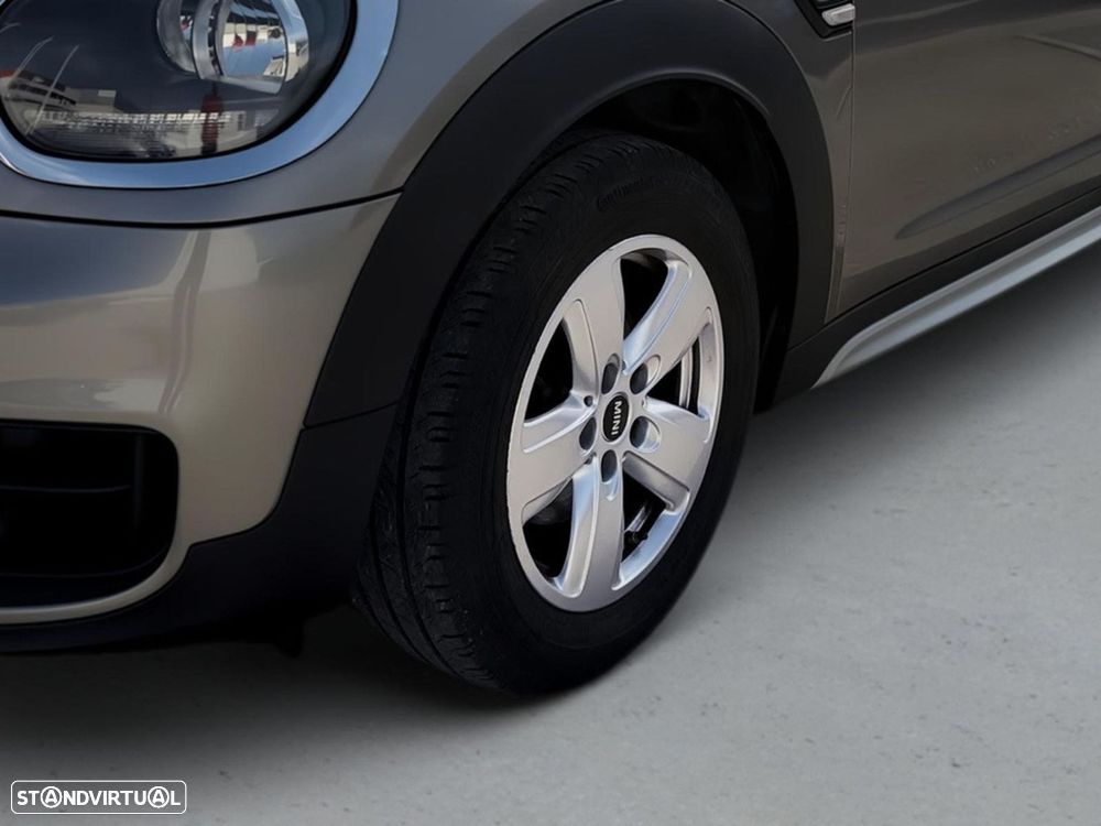 MINI Countryman One - 4