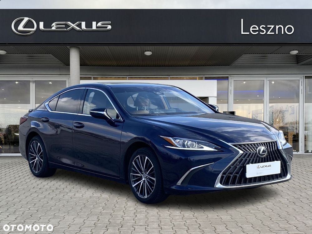 Lexus ES - 6