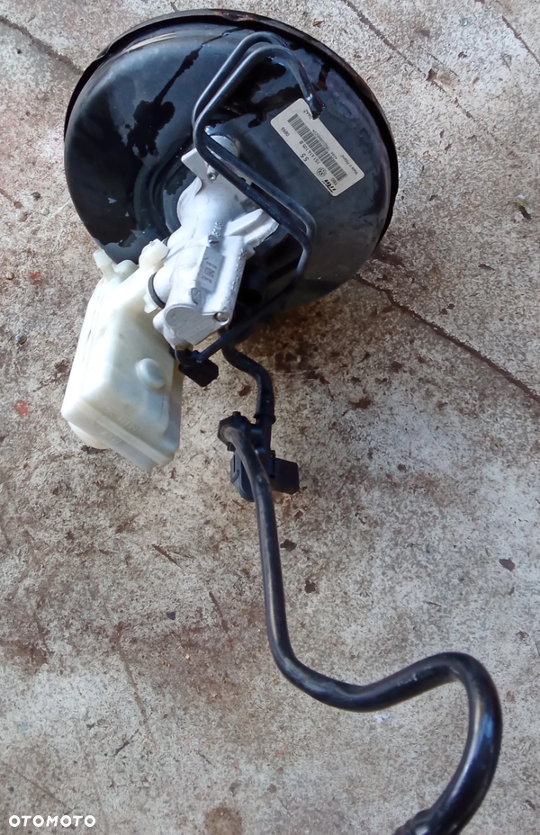 Serwo hamulcowe VW UP citygo 1S1614105B