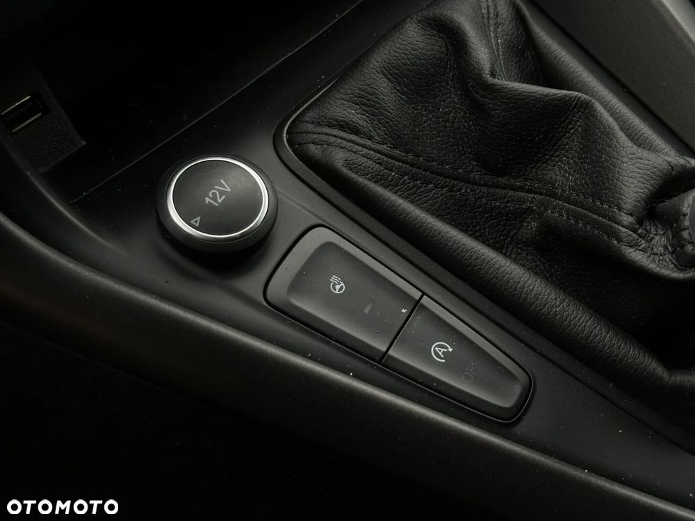 Ford Focus 1.0 EcoBoost Titanium - 14