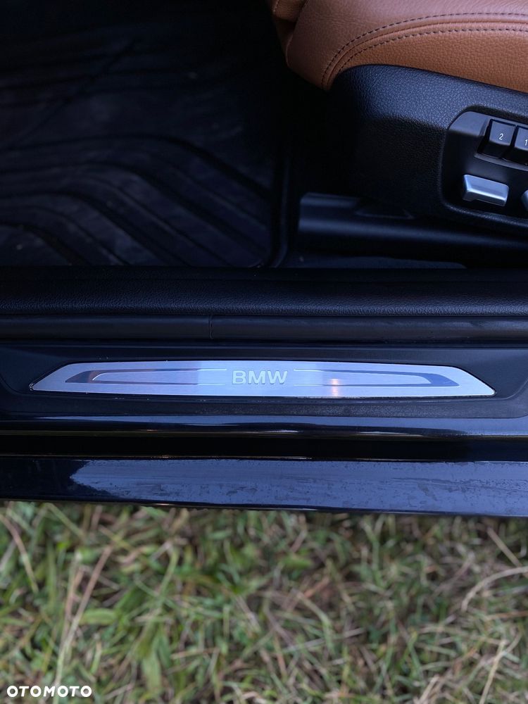 BMW Seria 3 330d Luxury Line Purity - 15