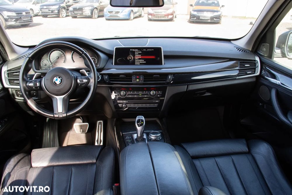BMW X5 xDrive30d - 7