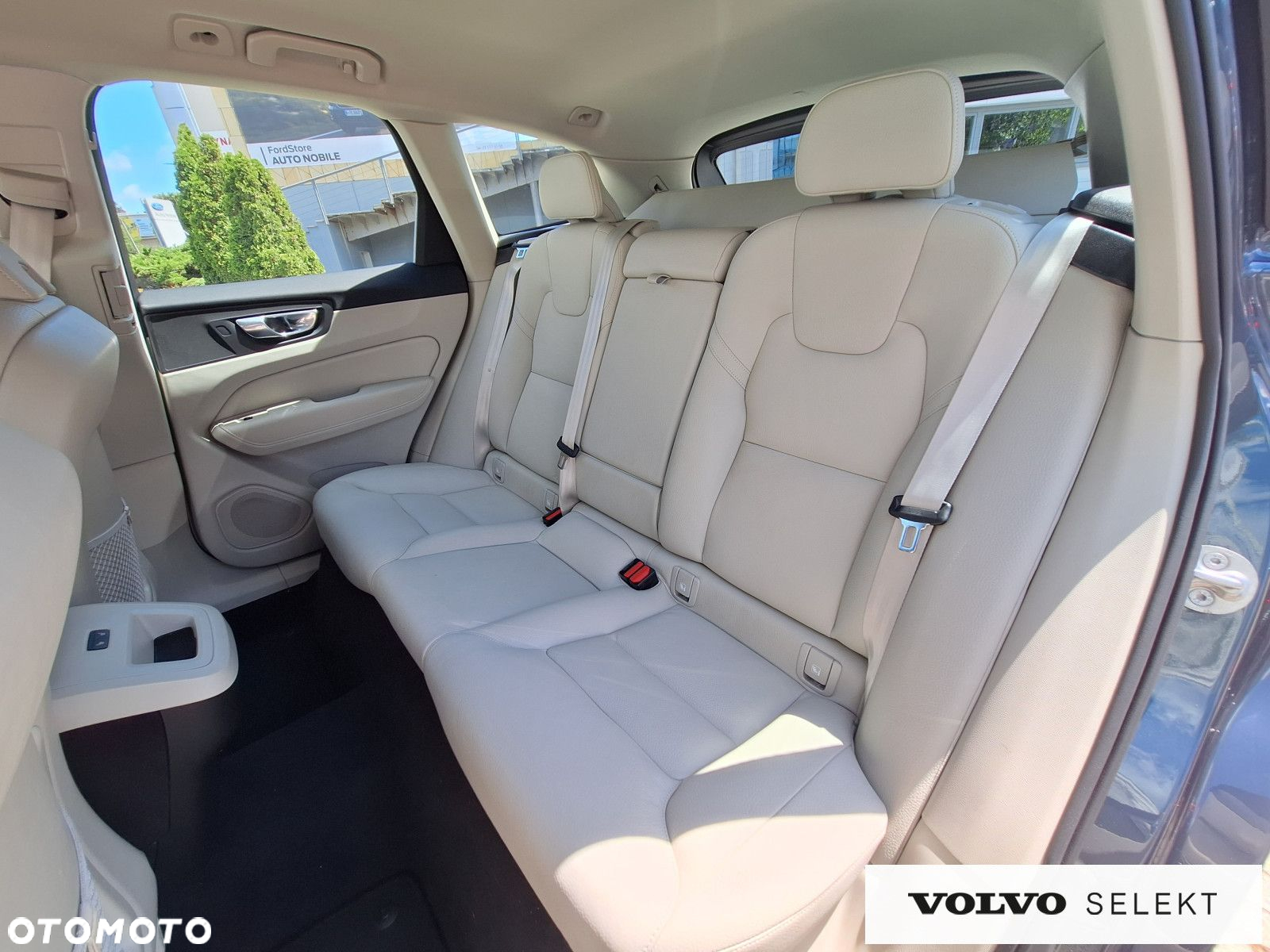 Volvo XC 60 - 11