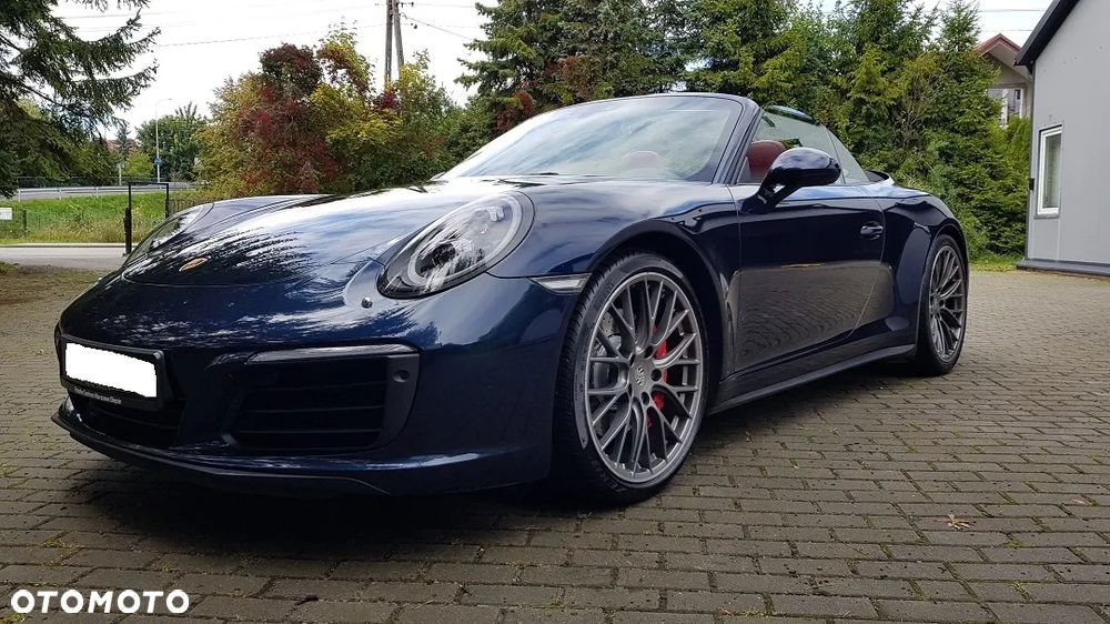 Porsche 911 Carrera 4S PDK - 4