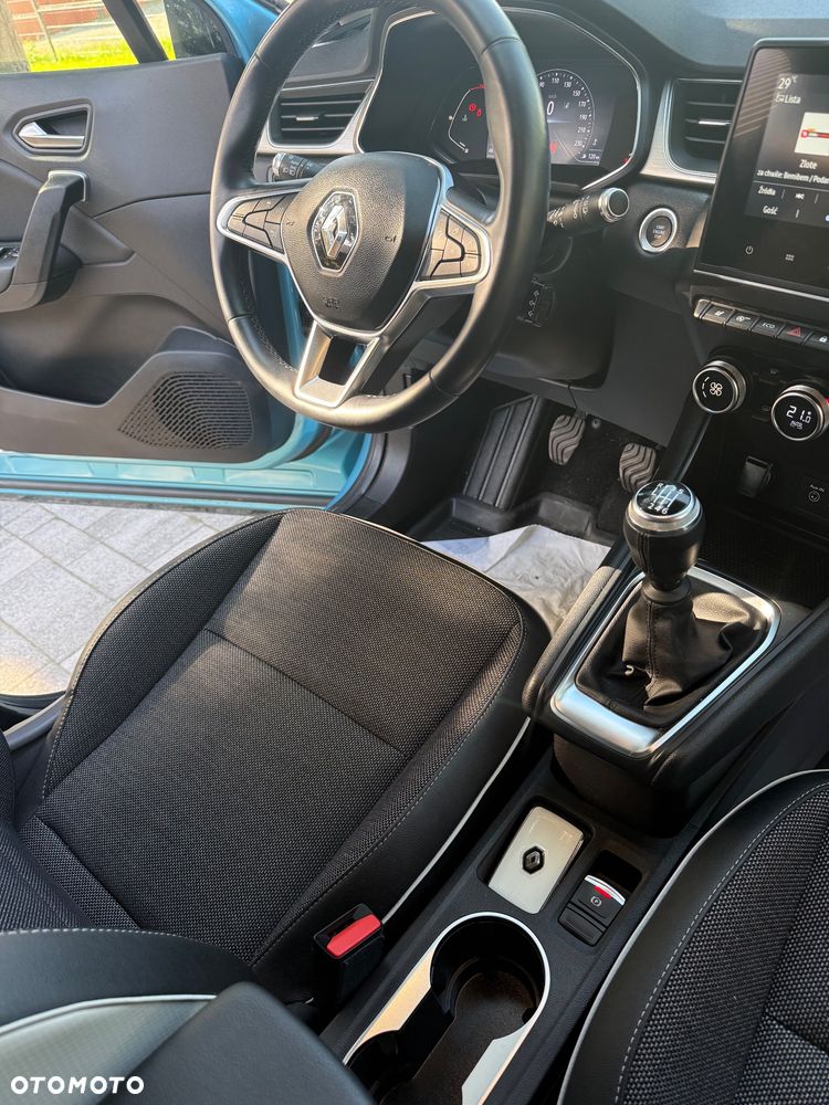 Renault Captur 1.3 TCe mHEV Techno - 36