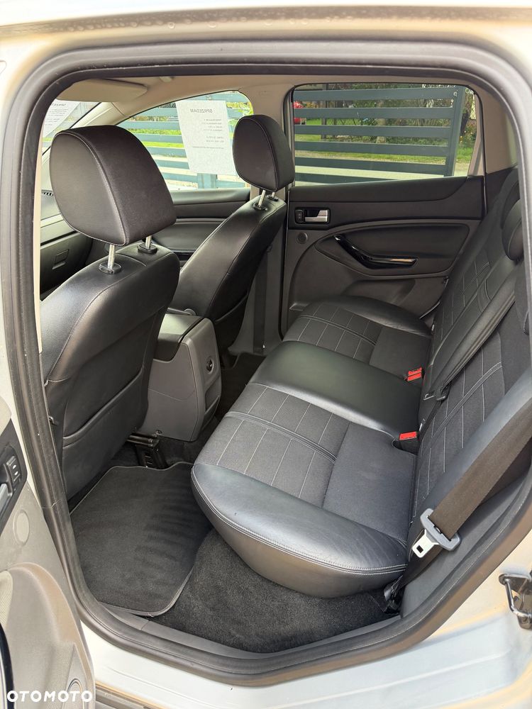 Ford Kuga 2.0 TDCi 4WD Titanium - 8