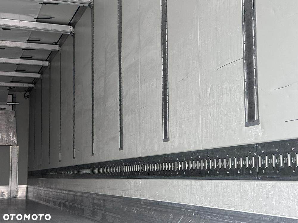 Krone ET:001  Carrier Vector 1950 , Doppelstock - 12