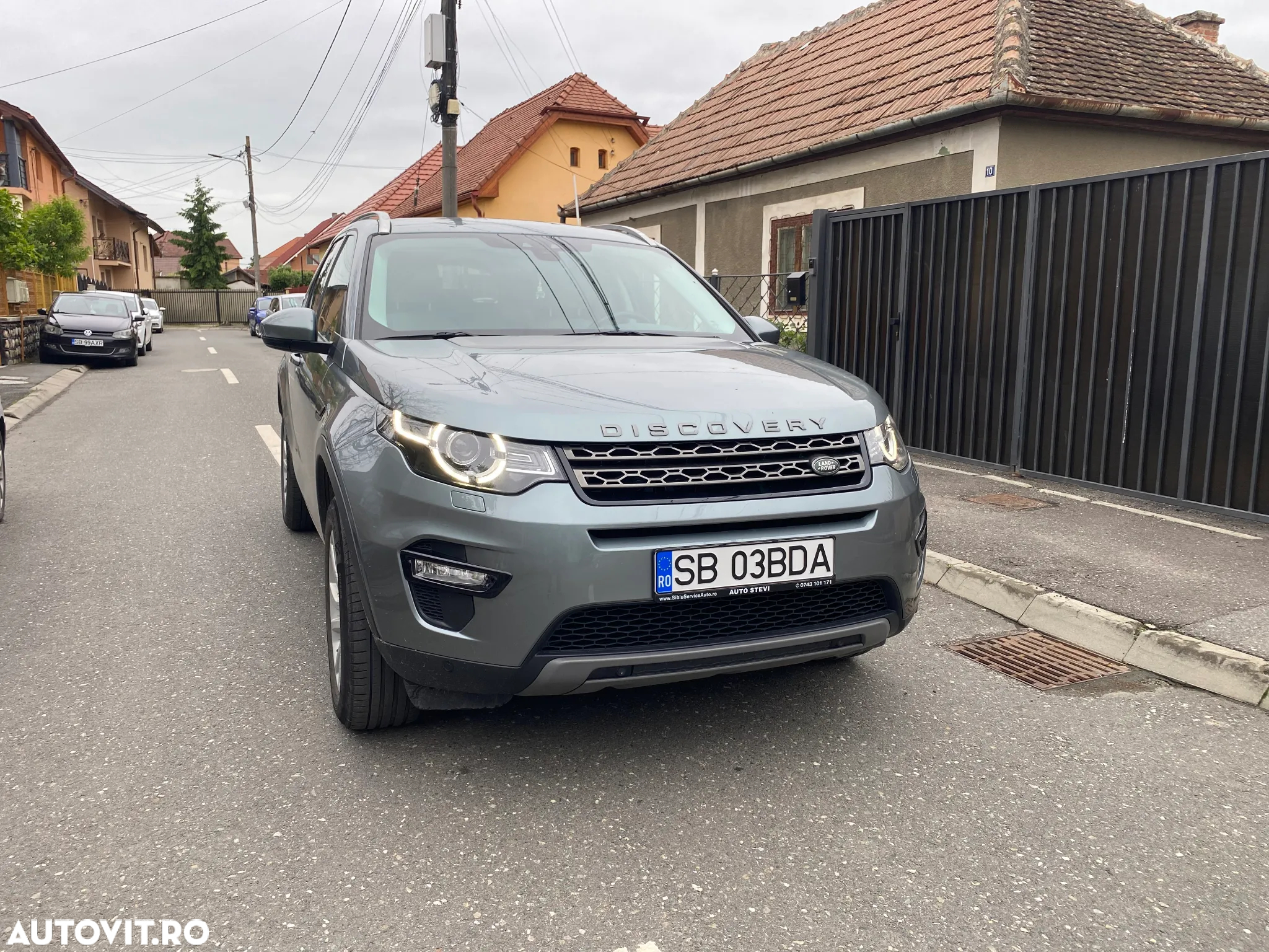 Land Rover Discovery Sport 2.0 l TD4 SE Aut. - 2