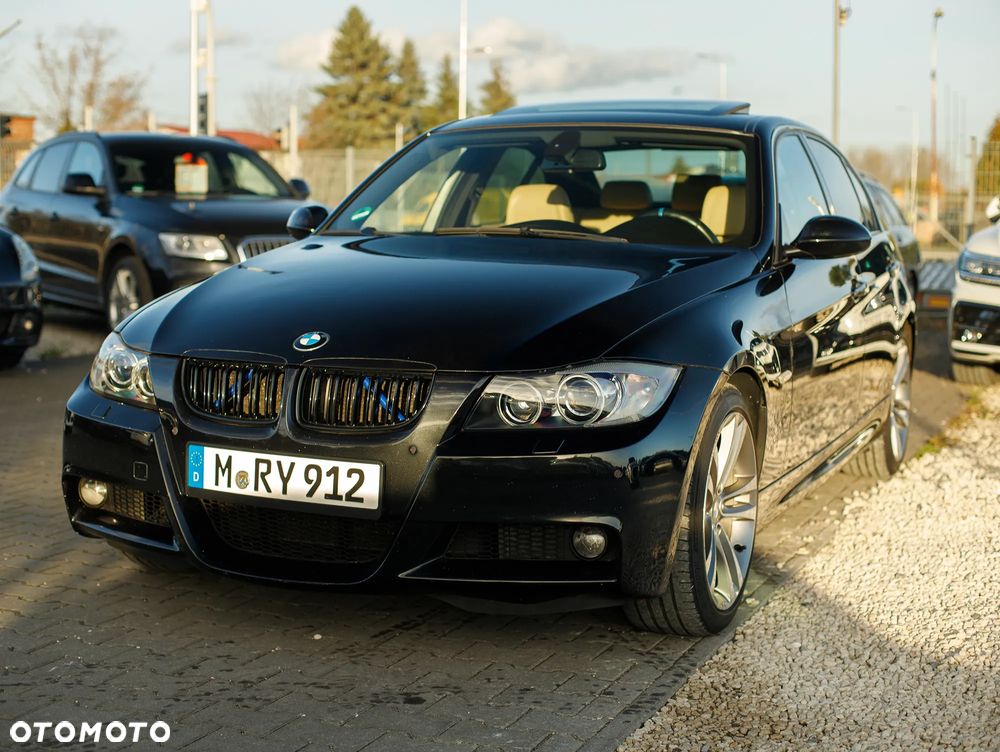 BMW Seria 3 330i - 5