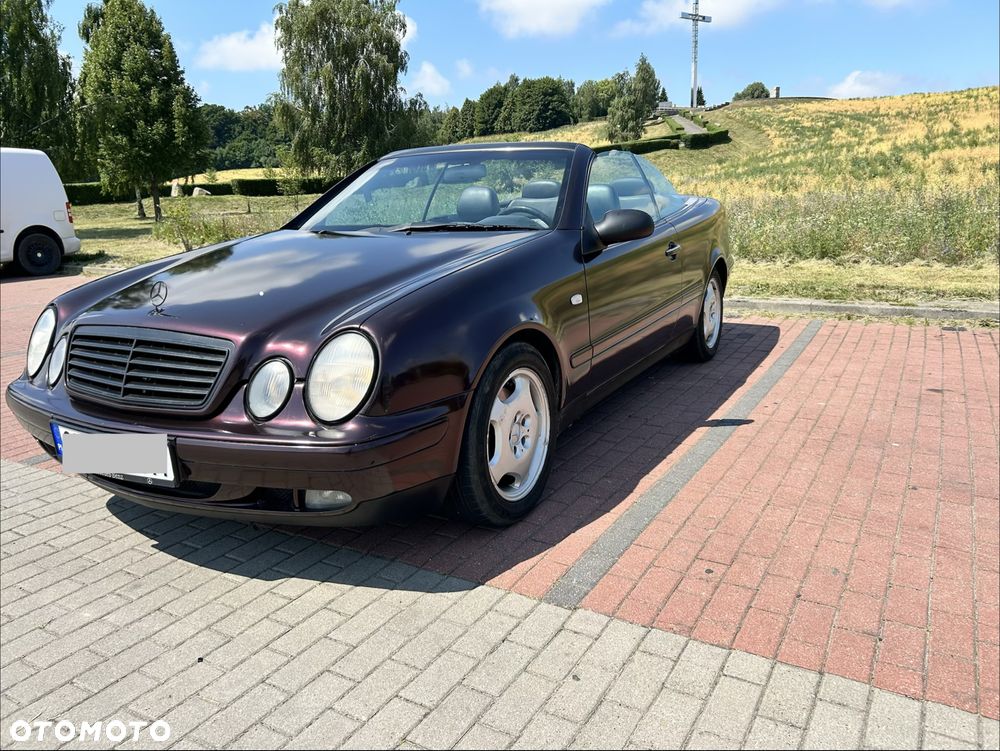 Mercedes-Benz CLK - 3