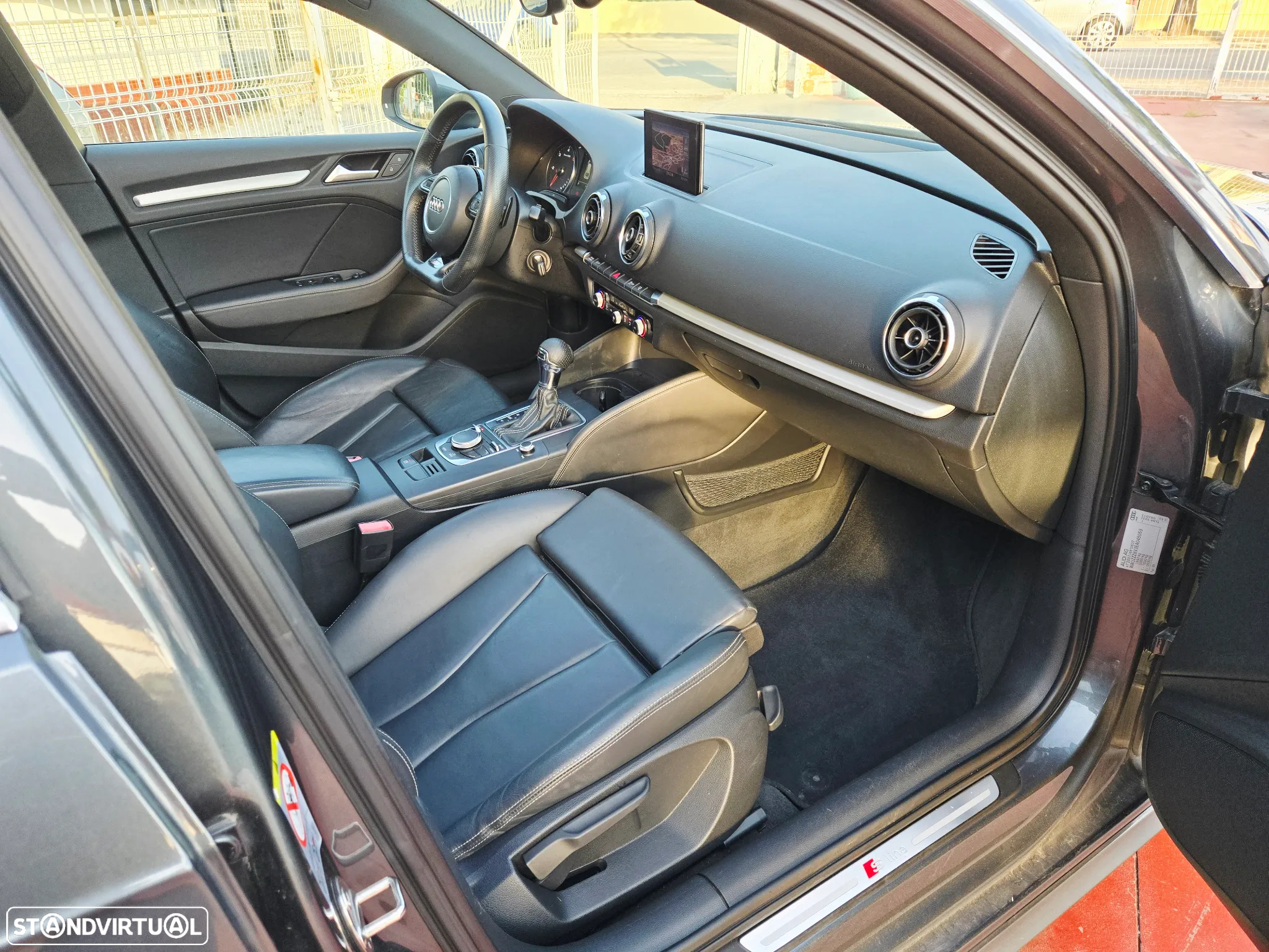 Audi A3 Sportback 1.6 TDI S-line S tronic - 3