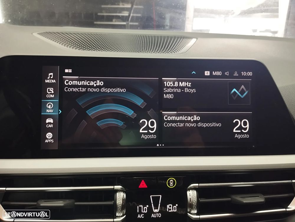 BMW 330 e Line Sport Auto - 27
