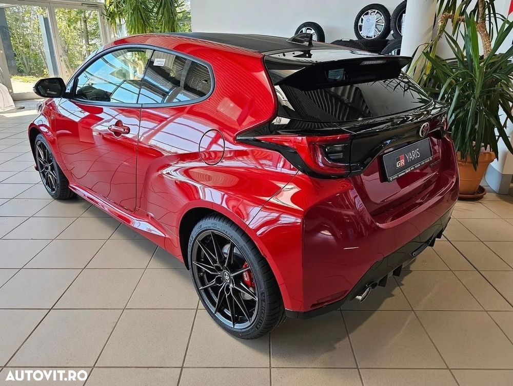 Toyota Yaris GR WRC Triple Edition - 6