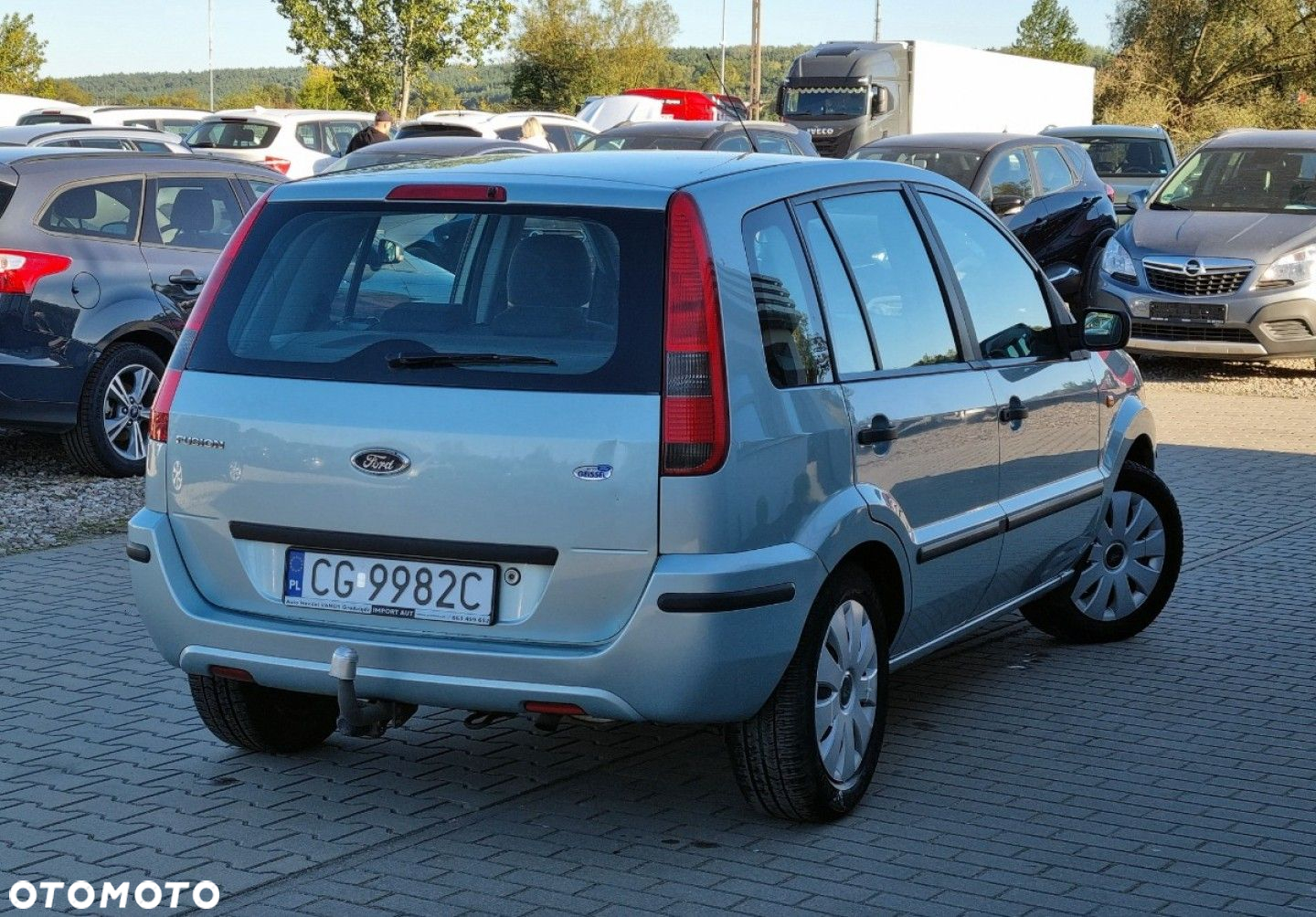 Ford Fusion - 2