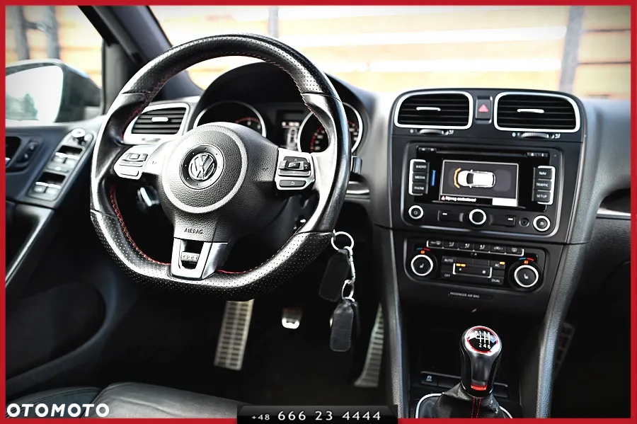 Volkswagen Golf 2.0 GTI - 17