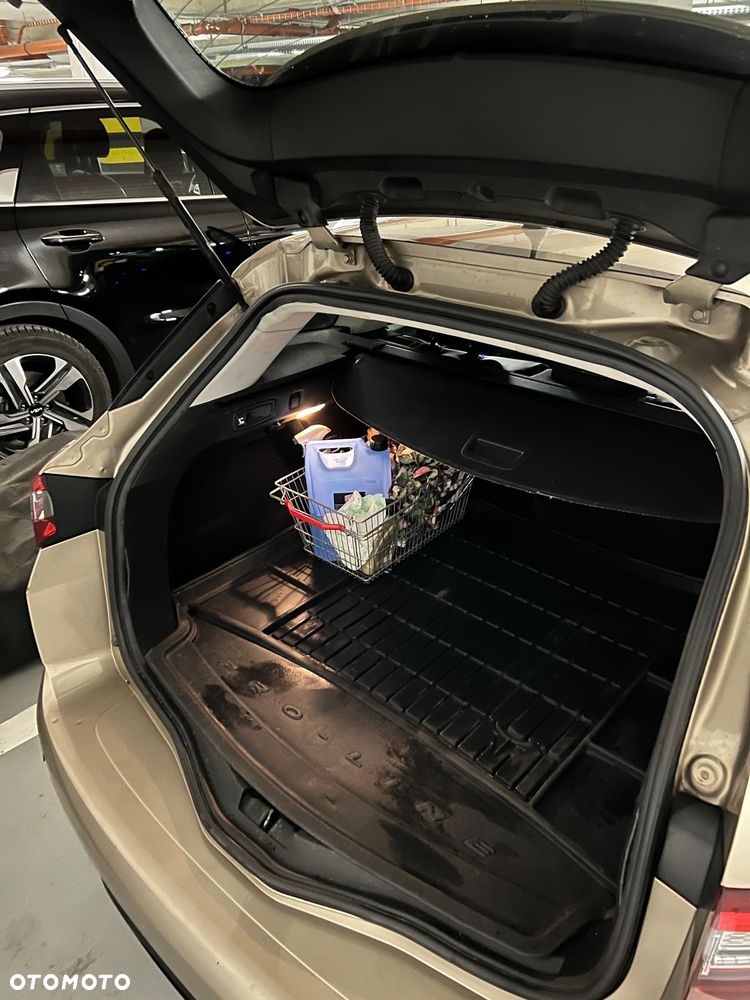 Renault Scenic 1.5 dCi Bose - 12