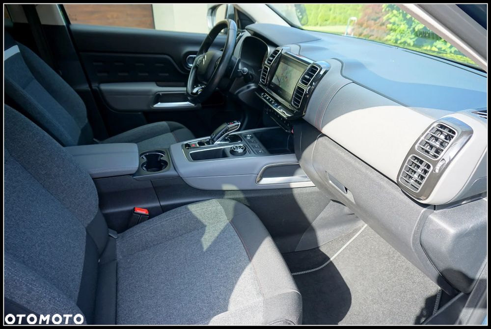 Citroën C5 Aircross 1.6 PureTech Live EAT8 - 6
