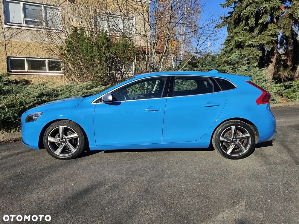 Volvo V40 D2 R-Design - 7