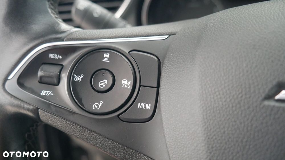 Opel Grandland X - 15