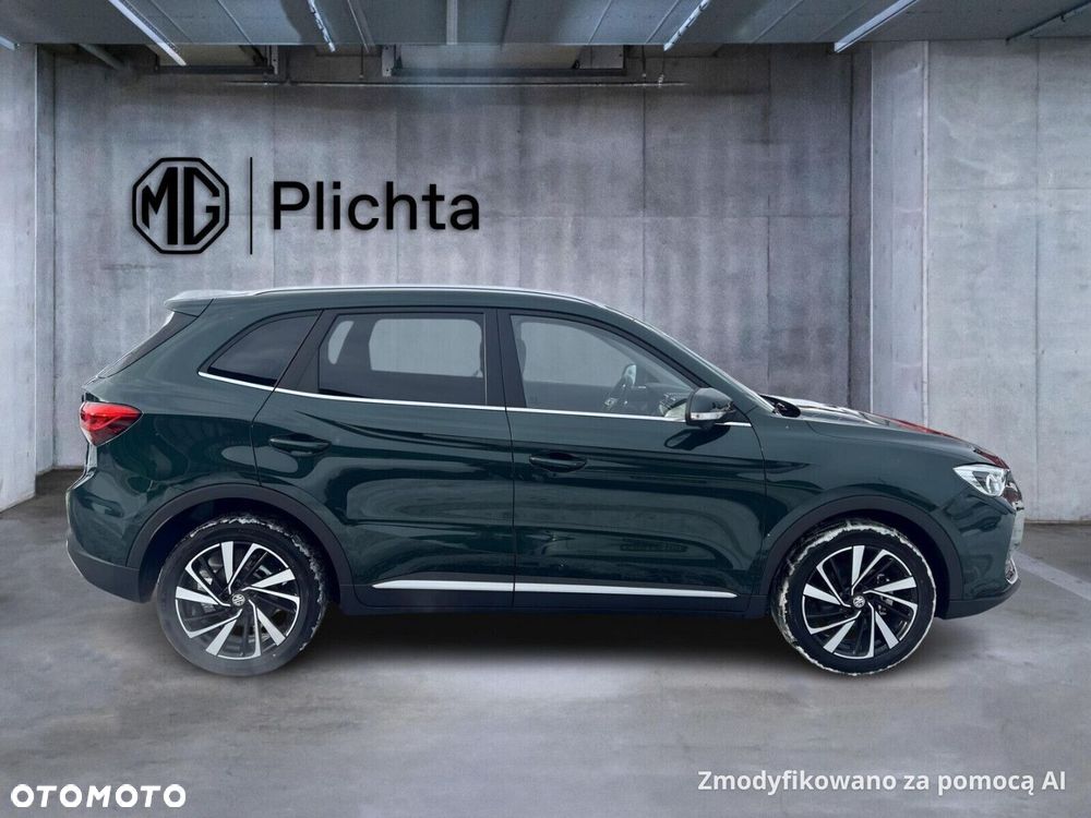MG ZS Hybrid+ - 8