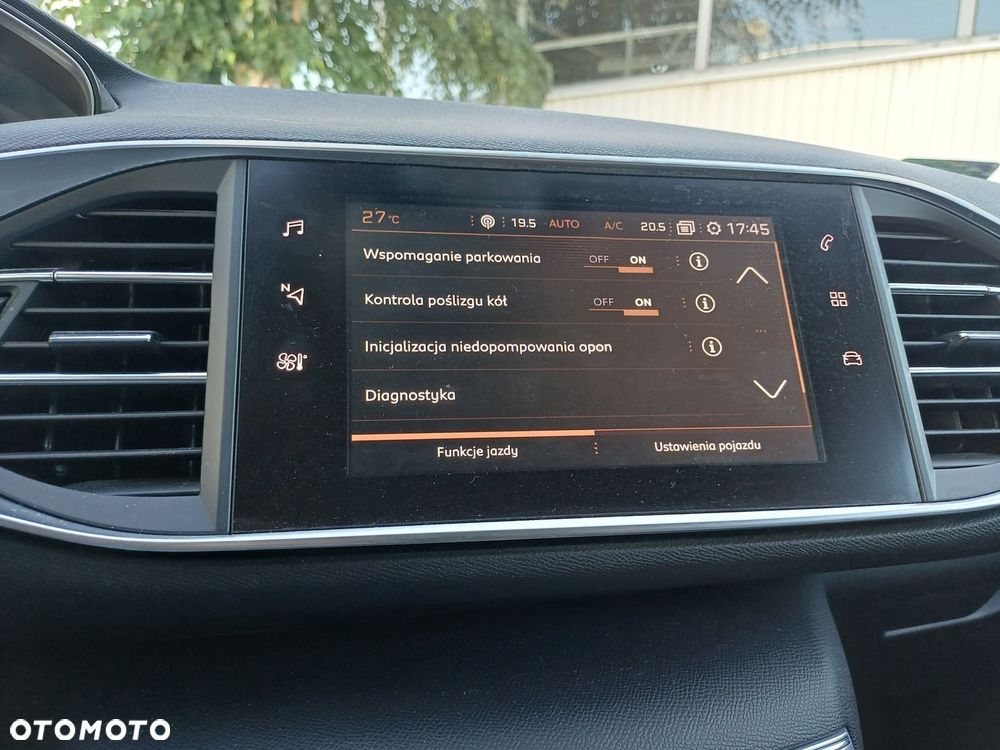 Peugeot 308 - 21