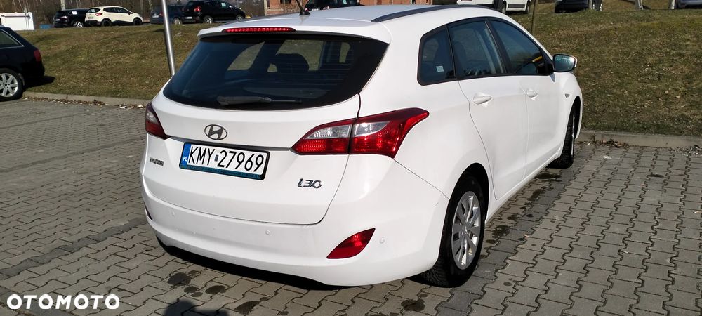 Hyundai i30 1.6 GDI Classic - 8