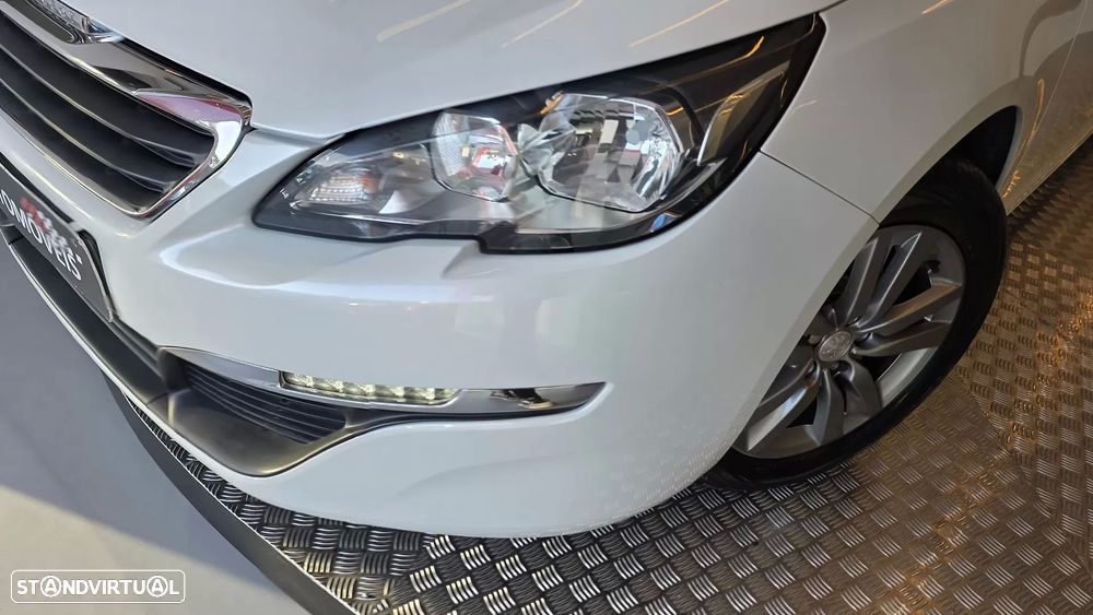 Peugeot 308 SW 1.6 BlueHDi Active - 23