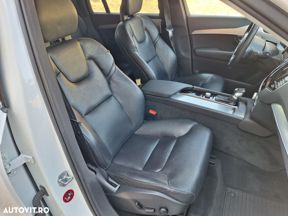 Volvo XC 90 D5 AWD Momentum - 7