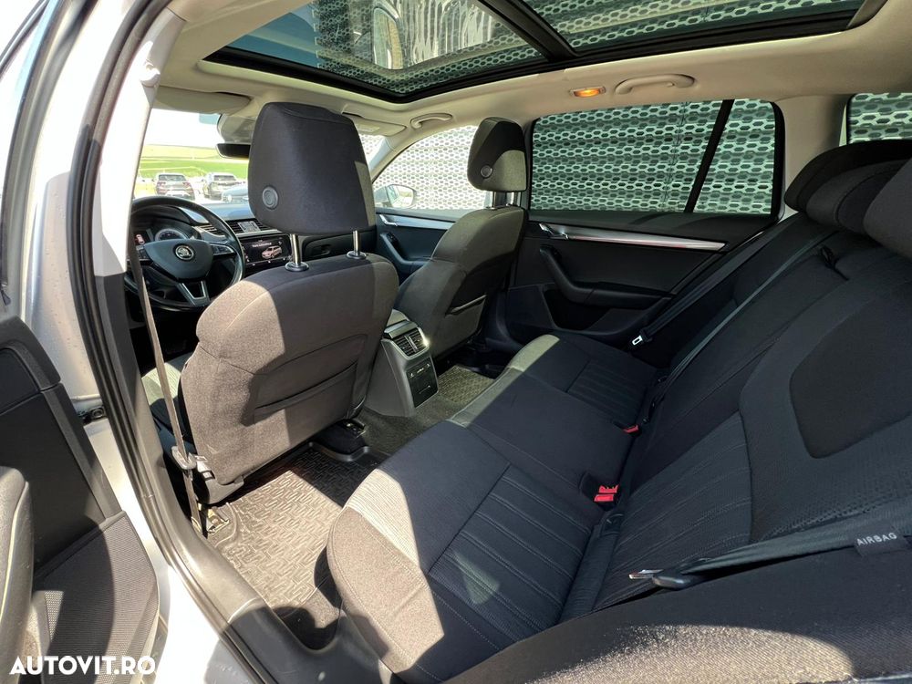 Skoda Octavia 2.0 TDI 4X4 DSG Style - 15