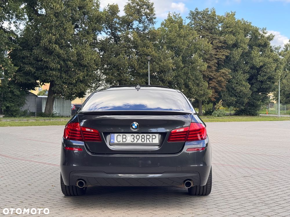 BMW Seria 5 535i - 5