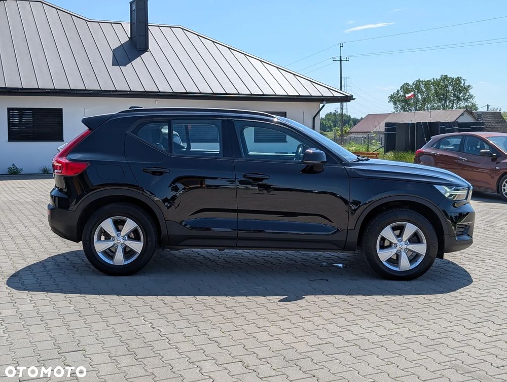 Volvo XC 40 T3 Momentum - 17