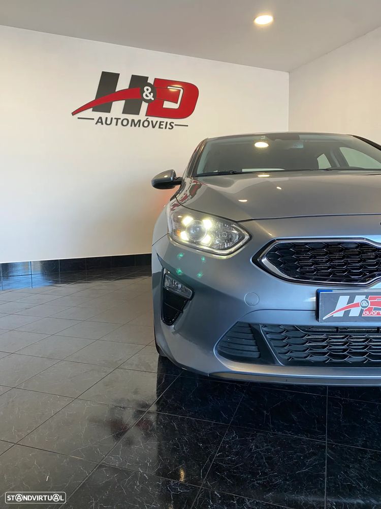 Kia Ceed 1.0 T-GDI 120 OPF Nightline Edition - 11