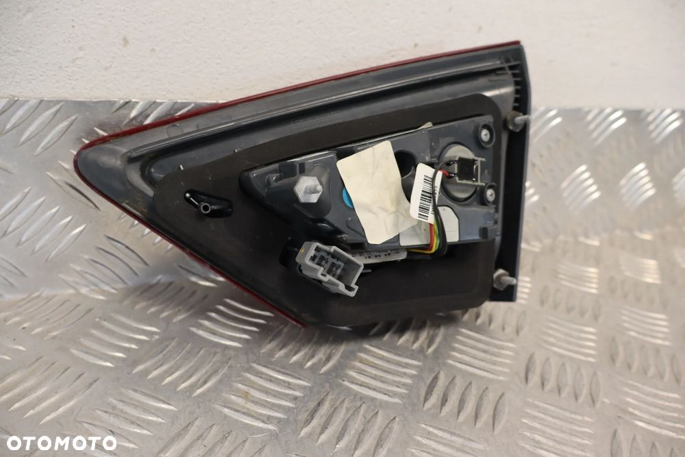 LAMPA TYLNA TYŁ PRAWA LEWA W KLAPĘ FORD MONDEO MK5 V HB DS73-13A602-JG DS73-13A603-JG 2014 - 18
