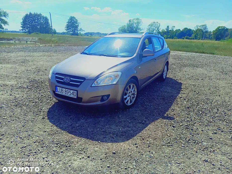 Kia Ceed 2.0 crdi Optimum - 2