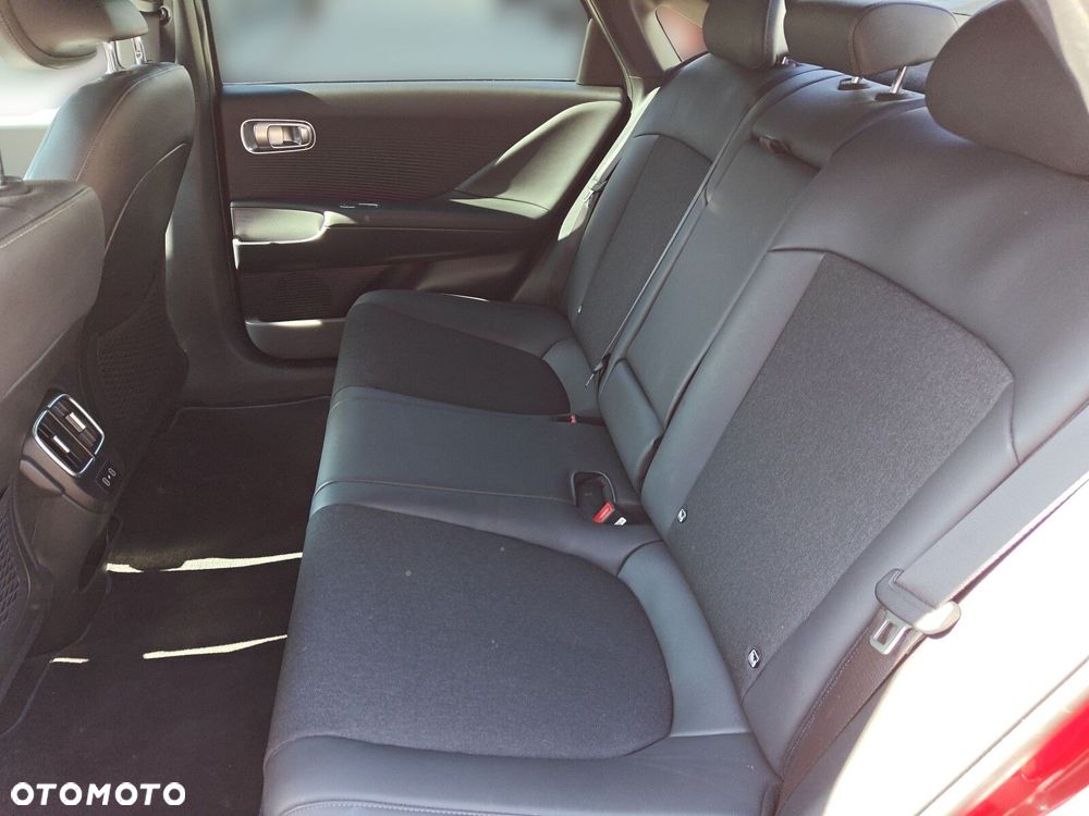 Hyundai IONIQ 6 77kWh Black Edition - 10