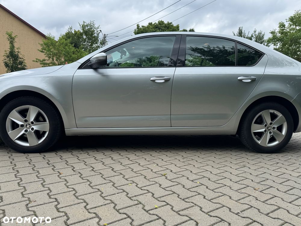Skoda Octavia 1.4 TSI Ambition - 10