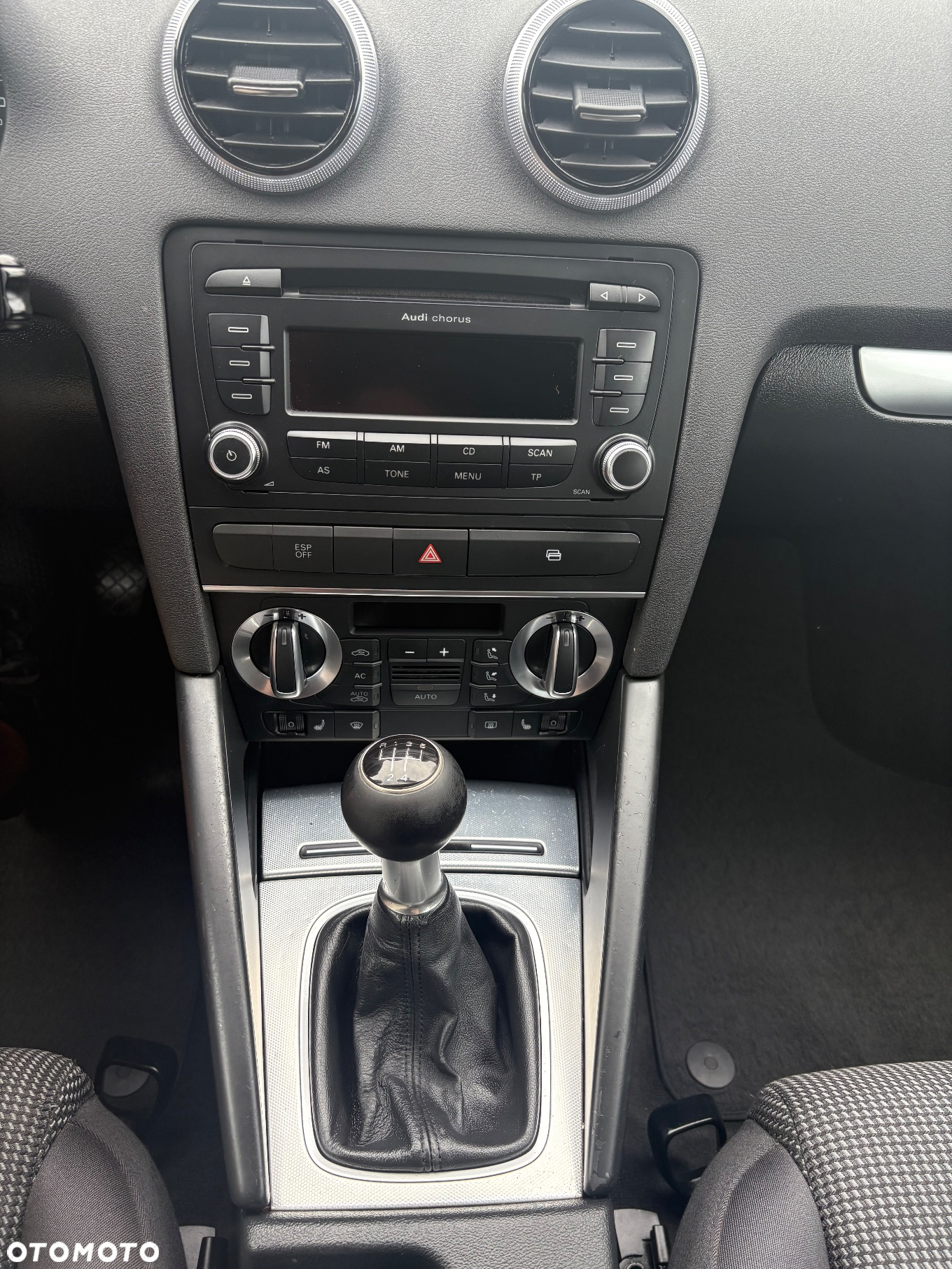 Audi A3 1.6 Sportback Attraction - 33