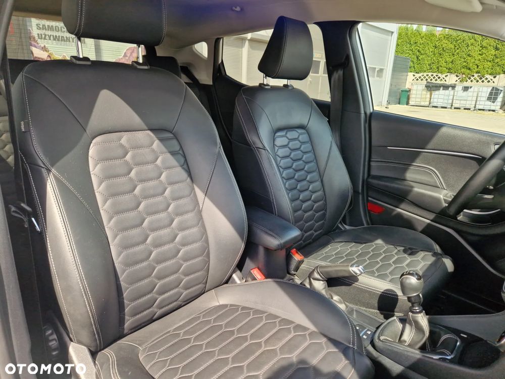 Ford Fiesta 1.0 EcoBoost Hybrid S&S TITANIUM VIGNALE - 15