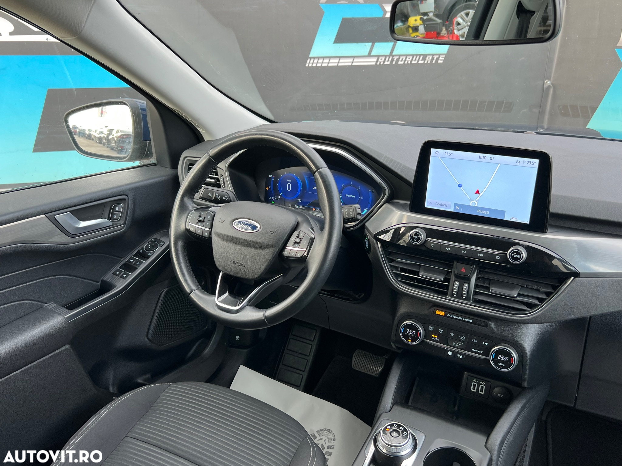 Ford Kuga 1.5 EcoBlue A8 FWD Titanium - 11