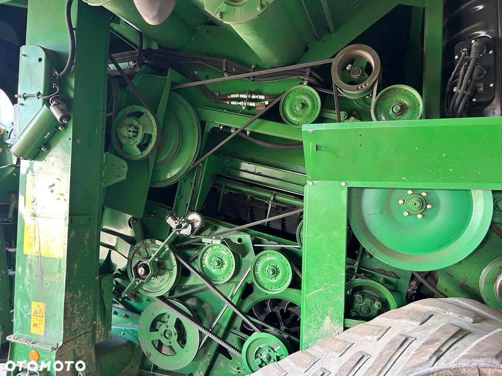 John Deere S690I - 7