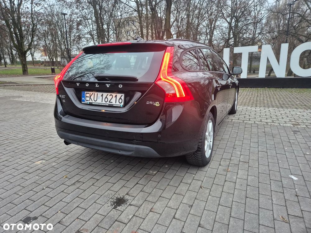 Volvo V60 DRIVe - 26