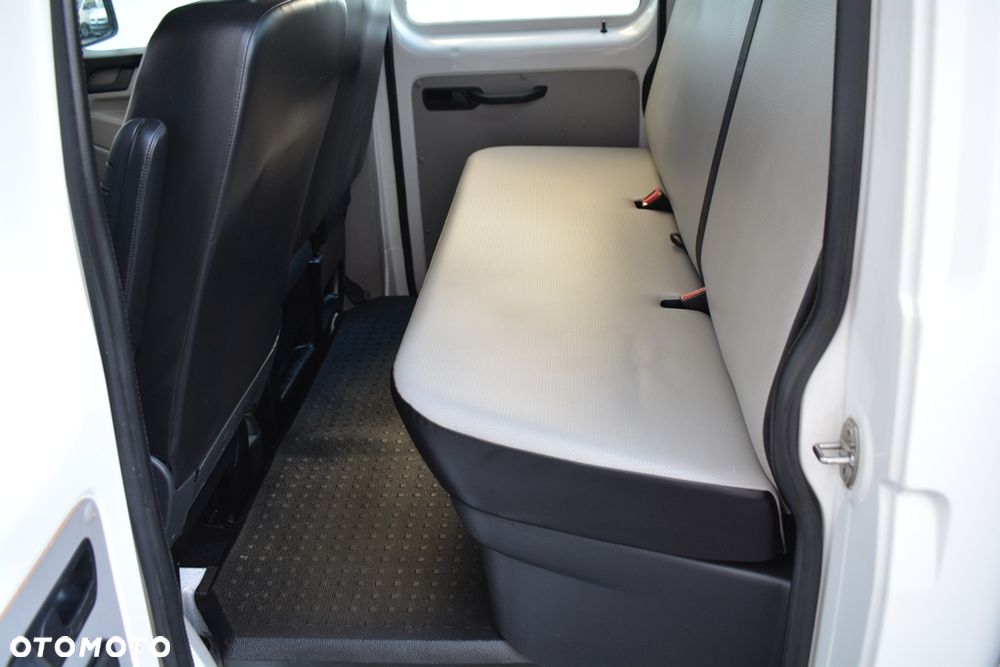 Volkswagen TRANSPORTER T6 DOKA - 23