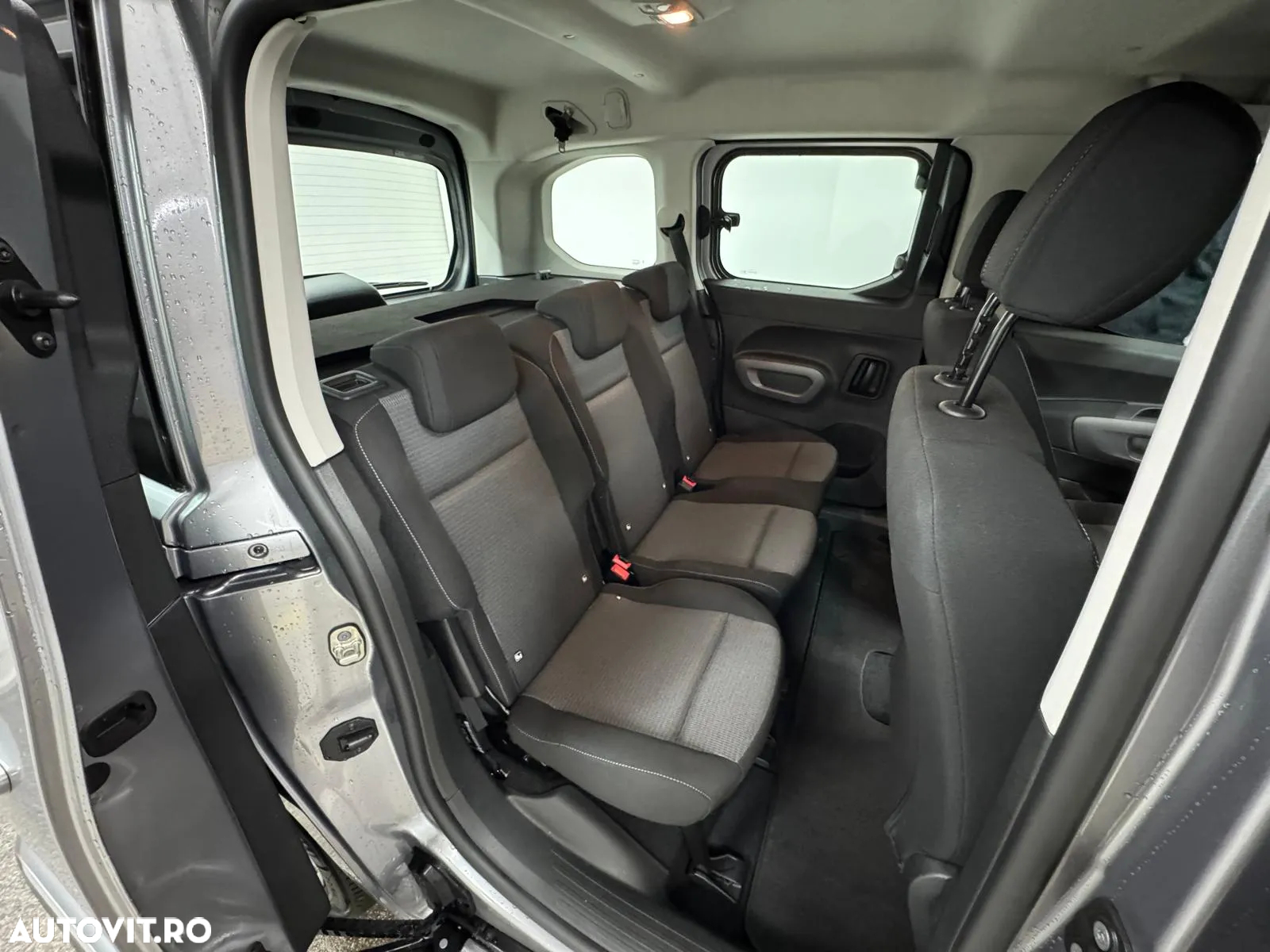 Toyota Proace City Verso 1.5 D-4D 100CP 6MT 4+1 L2H1 Family - 11